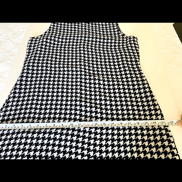 Beymen black & White houndstooth pattern sheer viscone dress at knee US 12 - Picture 15 of 16